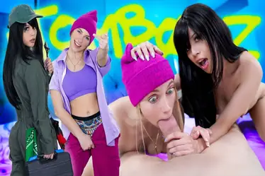 MILF Lawan Tomboy Digenjot Bareng Brutal Spanking Gagging